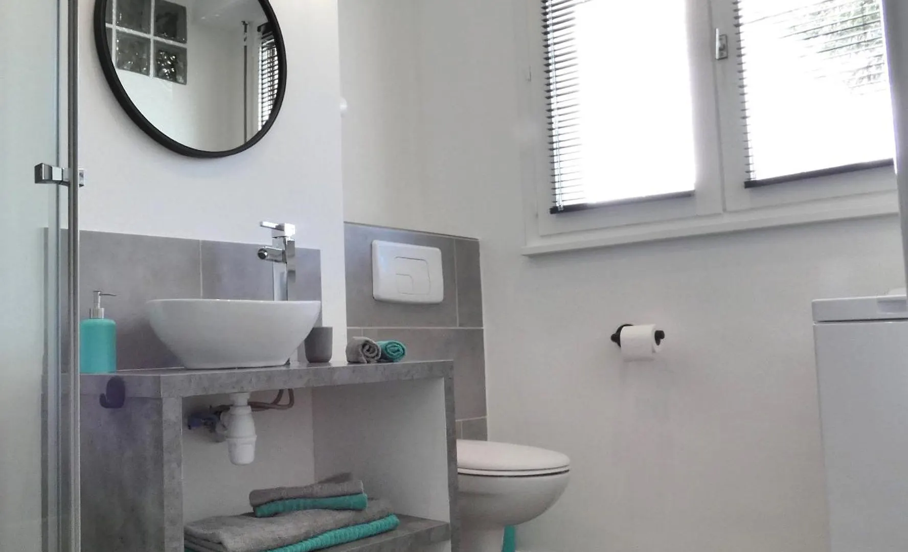 Apartment Homey Street - Parking - Proche Geneve Annemasse France