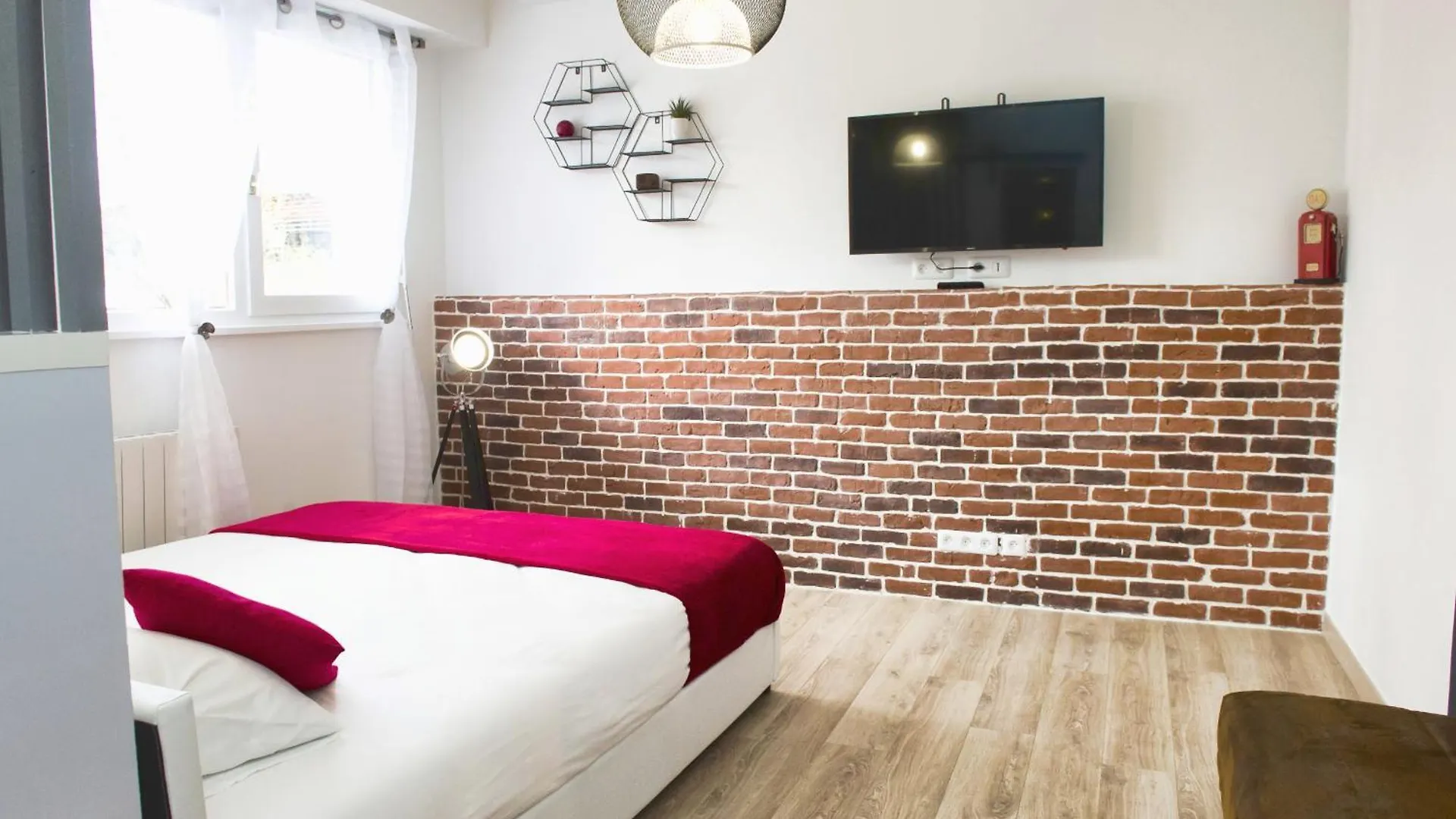 Apartment Homey Street - Parking - Proche Geneve Annemasse France